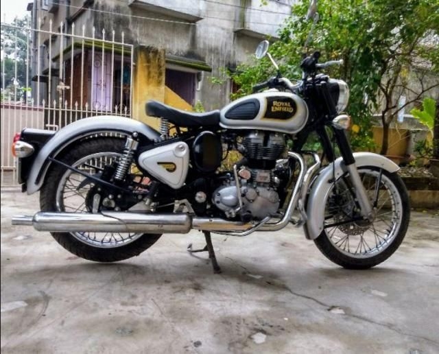 28 Used Royal Enfield Bikes in Kolkata for Sale | Droom